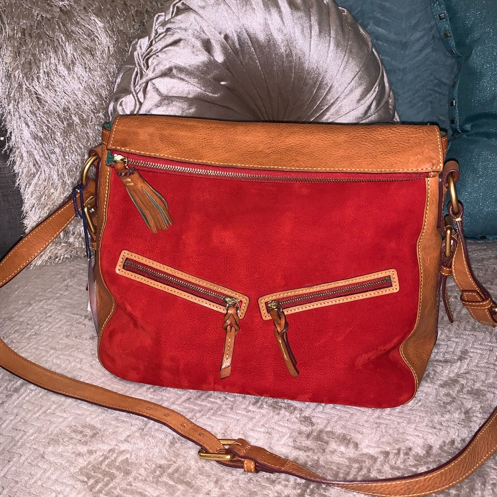 Dooney & Bourke